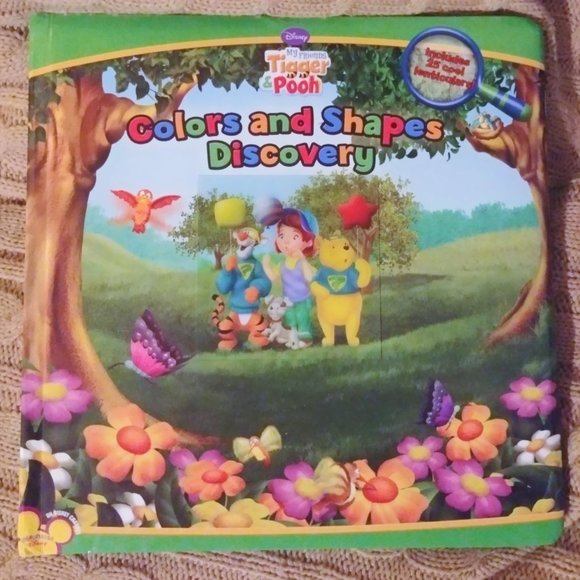 Tigger and Pooh Colors and Shapes Discover Disney kids book holographs like new - Picture 8 of 8